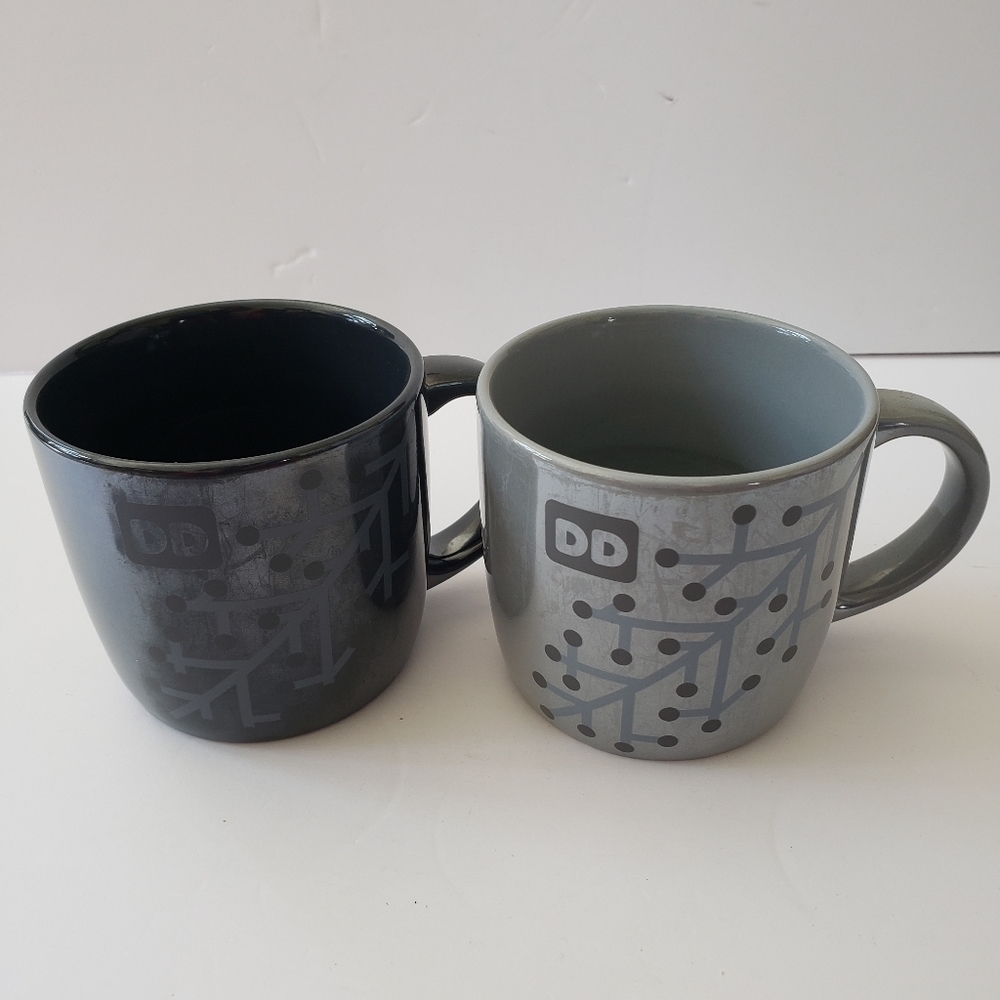 Dunkin Donuts Snowflake Shimmer Iridescent Coffee Mug Set of 2 Gray Gunmetal